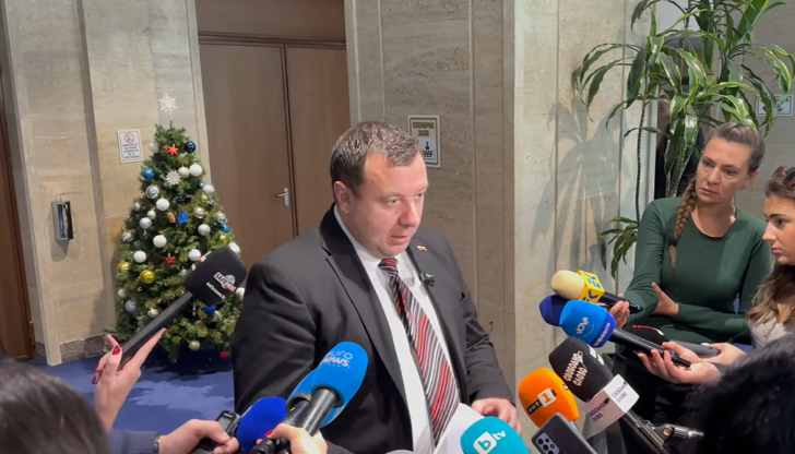 Възраждане атакува здравното министерство заради тестовете за наркотициВъзраждане ще гласува