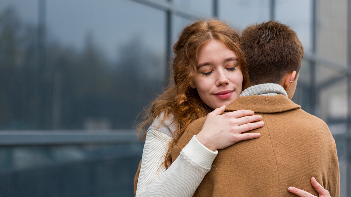 Как тялото използва температурата, за да изгради чувство за принадлежностПрегръдката