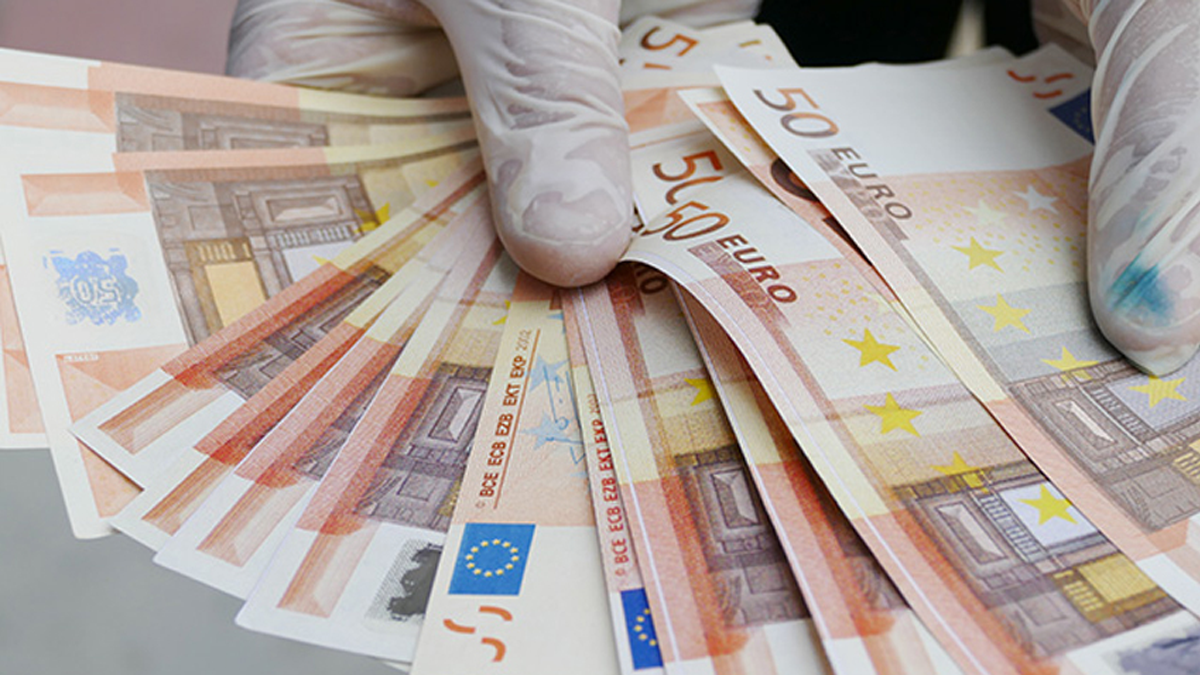 Машините за банкноти са универсални и не се нарязват, сменят