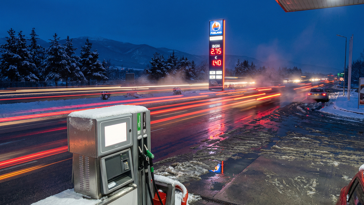 Горива има, но кешът в левове става дефицитен заради конверсиятаБензиностанциите
