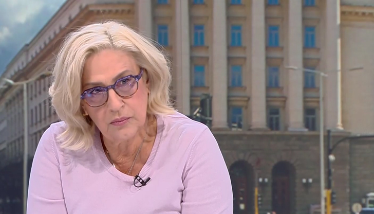 Кабинетът ще се задържи заради бюджета, а ГЕРБ и ДПС