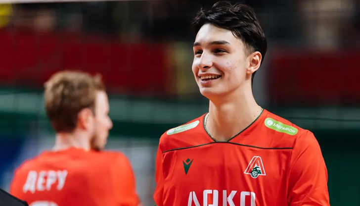 Железничарите изковаха трудна победа с 3:1 гейма и оглавиха временното