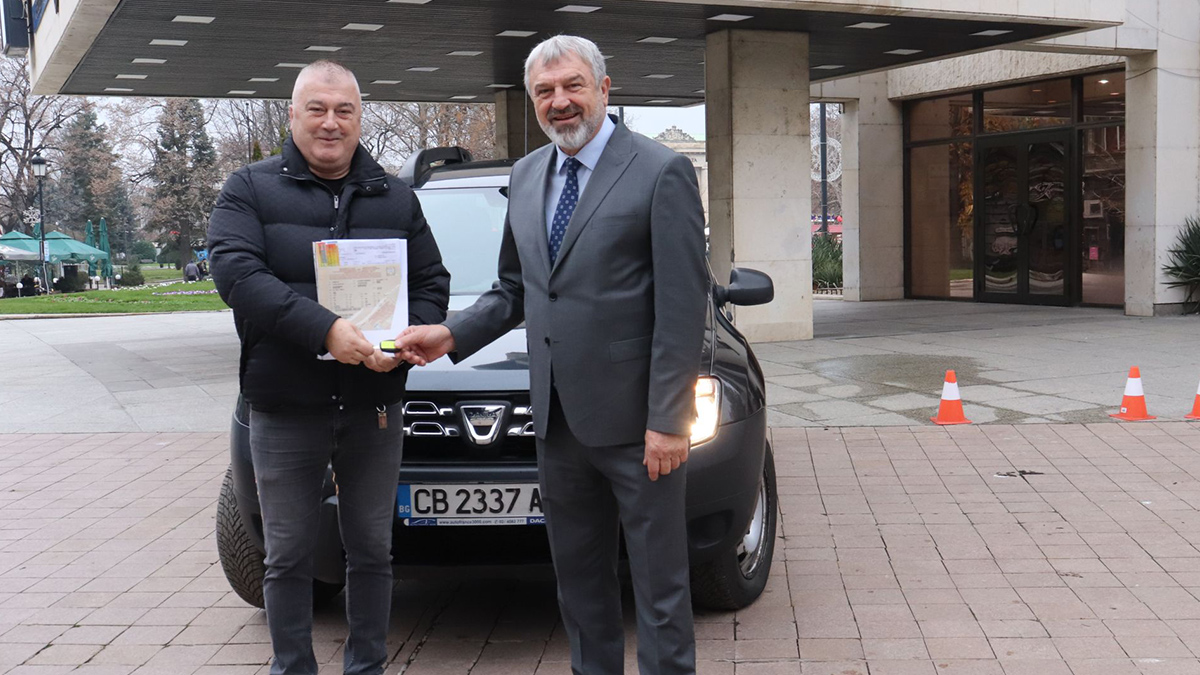 Автомобилът ще се използва за контрол на над 500 километра