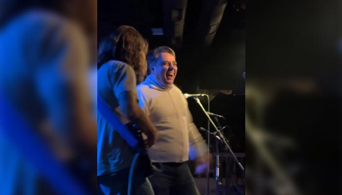 Според Харалан Александров и д-р Пламен Димитров границата между държавното