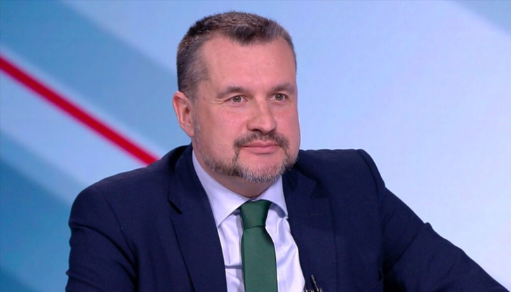 Според анализатори кабинетът е свалил отговорността от себе си заради