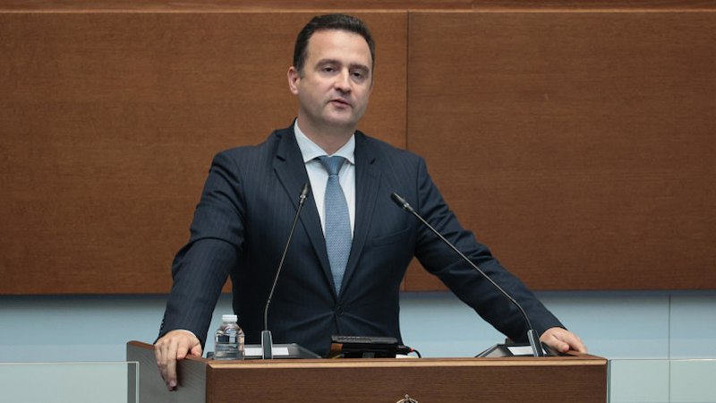 Депутати от ПП-ДБ алармираха за опит за покупка на 68