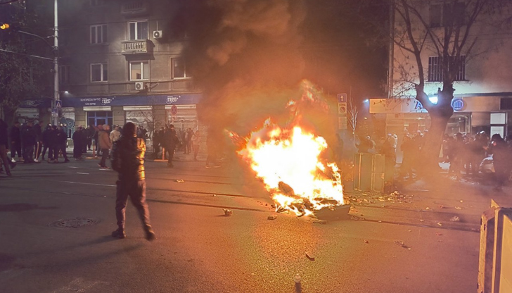 Депутатът от ПП-ДБ обвини МВР, че не се е намесило