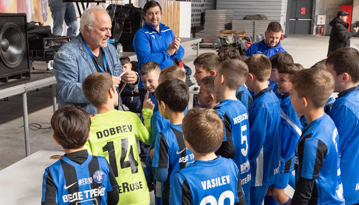 Млади таланти от България и Румъния премериха сили в надпреварата,