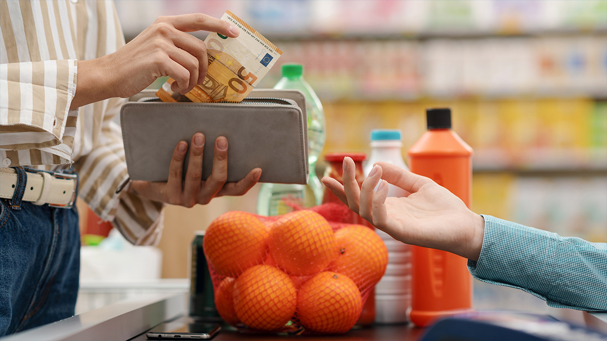 Lidl свали цените на основни храни за празницитеВ навечерието на