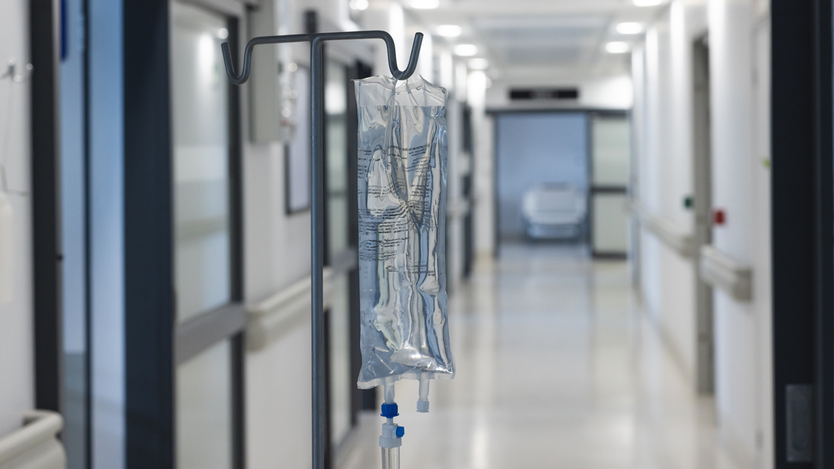 Автомобилът е бил управляван от 17-годишно момче, което починаЛекари в