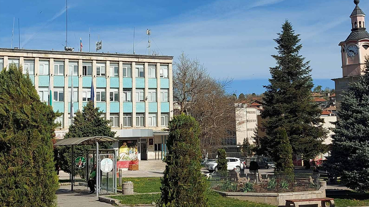 Общинарите ще решават и за партньорство с пожарната в Русе