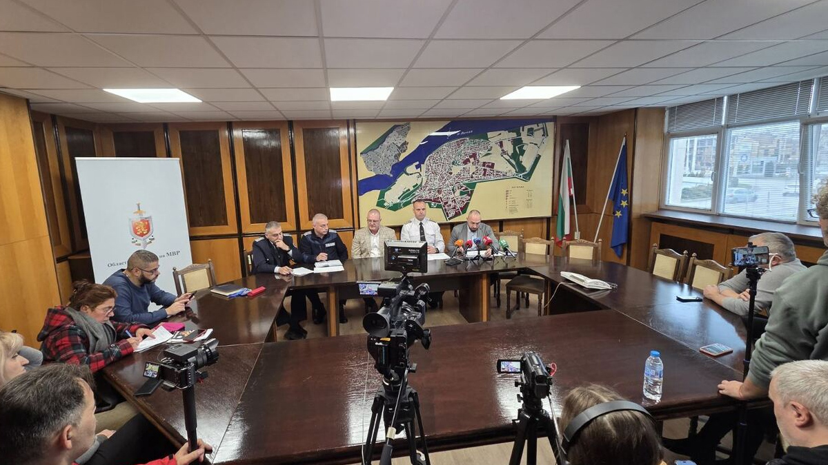 Николай Кожухаров: Заловихме наркотици за 30 милиона леваОбластната дирекция на