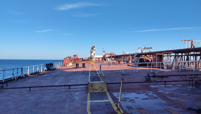 Три влекача започват операцията утре сутрин под контрола на Морска