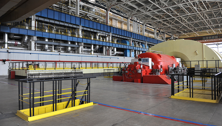 Реакторът е зареден със свежо ядрено гориво за 31-вата горивна