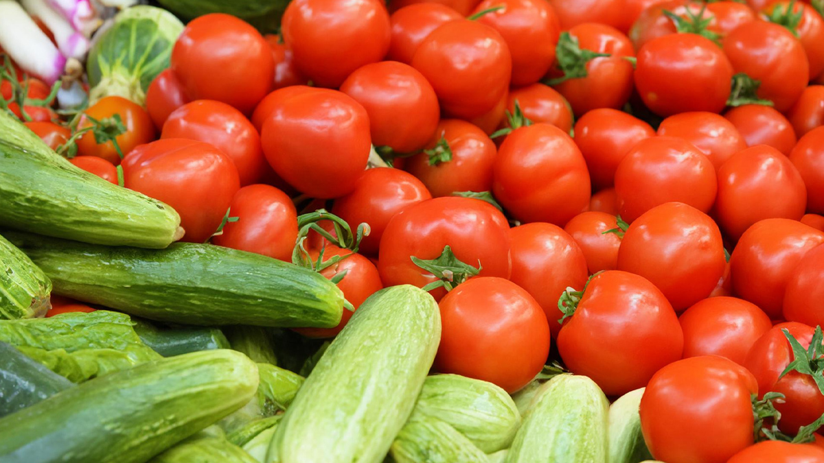 Цените на плодовете и зеленчуците се вдигнаха с 10 процента