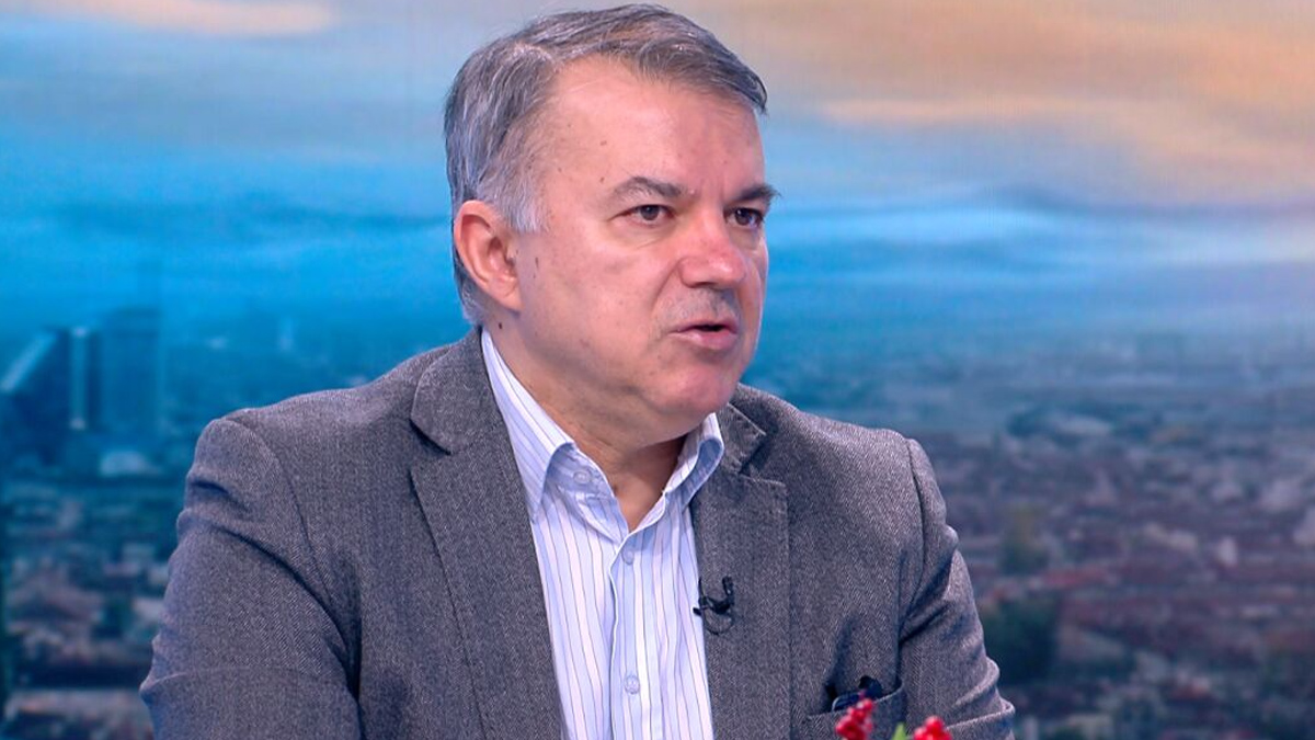 Банките спират картовите разплащания и банкоматите за няколко часа заради