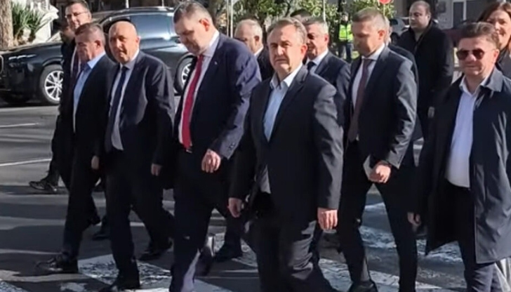 Страхът за живота е ежедневие за лидера на ДПС –