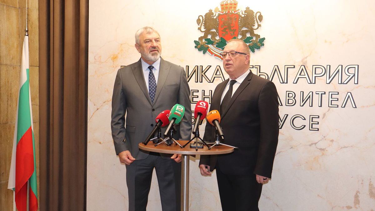 Областният управител на Русе отчете успешна година с ключови инвестиции