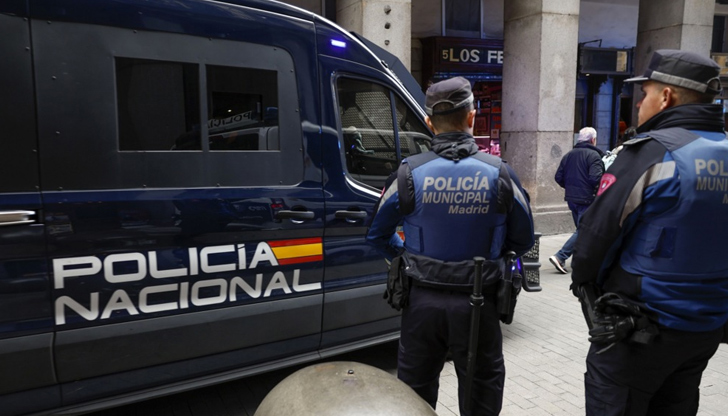 Арестуваха шестима души при международна операция ДжироИспанската Гражданска гвардия разби