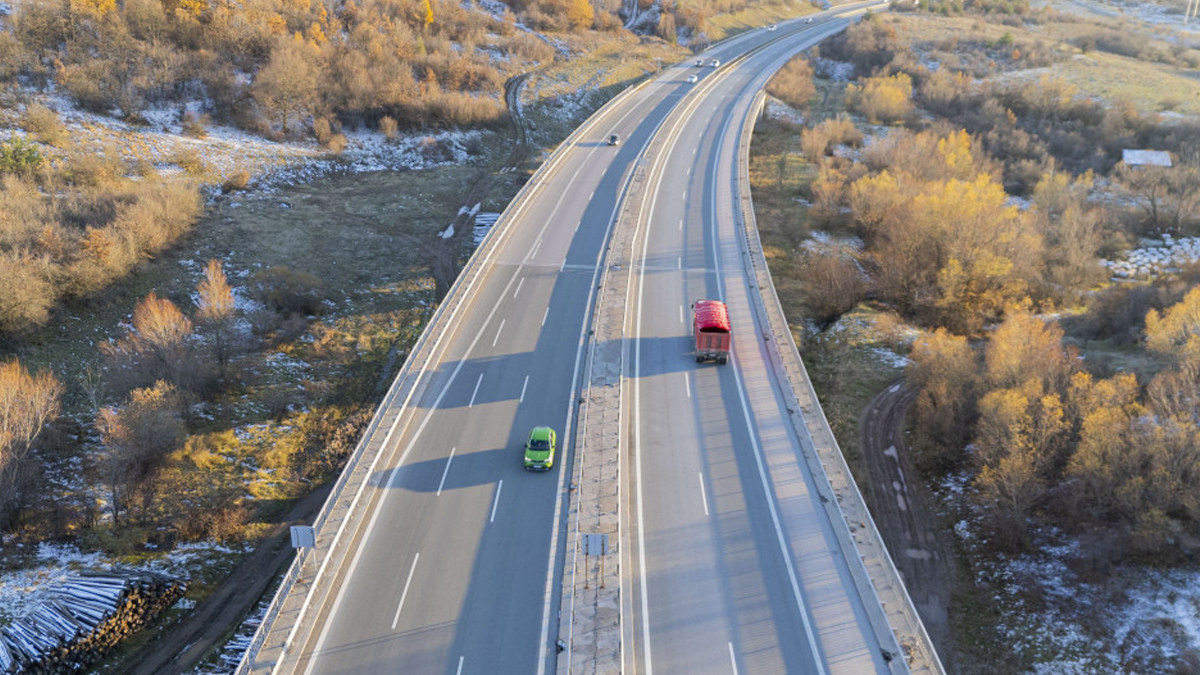 Ограничават движението на тежкотоварни камиони през празничните дниАгенция Пътна инфраструктура“
