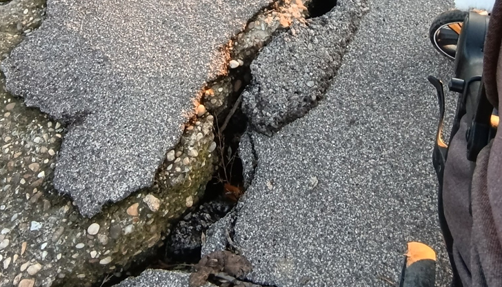 Преминаването с детски колички е изпитание, общински служители вече са