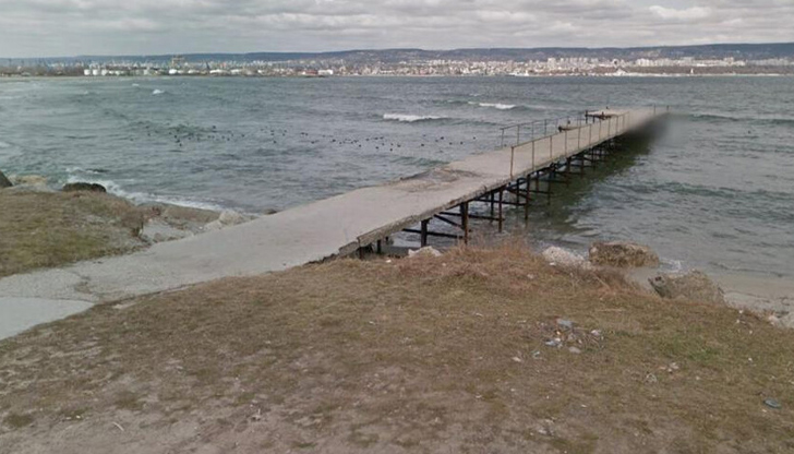 Скали и пясък са били регистрирани като действащ порт с