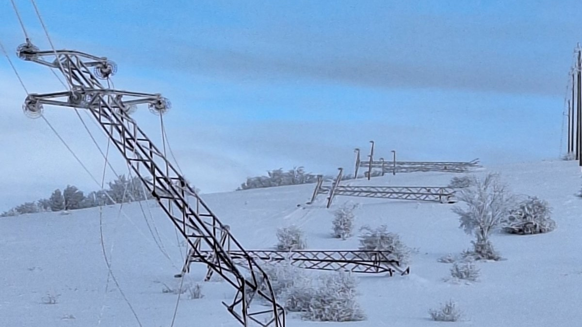 Над 300 служители на Електрохолд работят на терен, очаква се