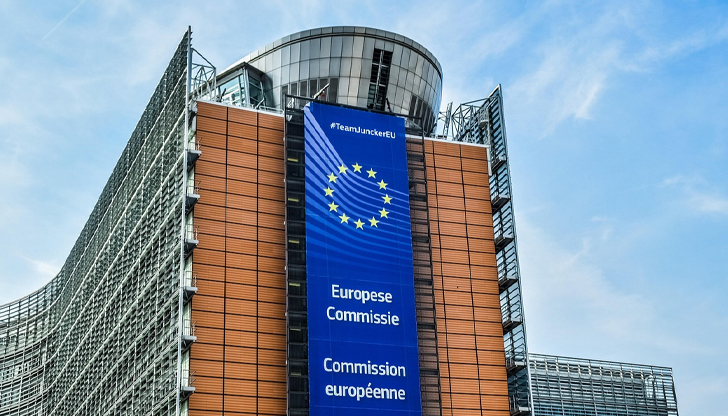 Решението влиза в сила до два месеца, Брюксел предлага и