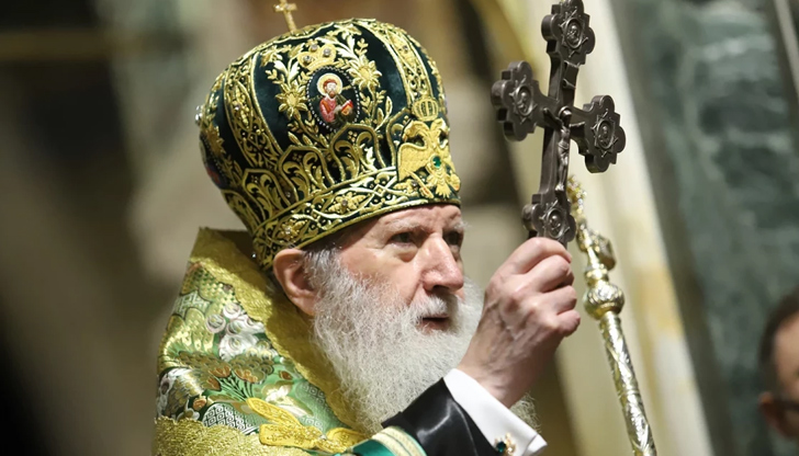 Според богослова Ренета Трифонова, митрополит Наум не е уведомен за