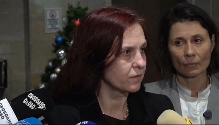 По думите на майката в 5 РПУ момичета са били