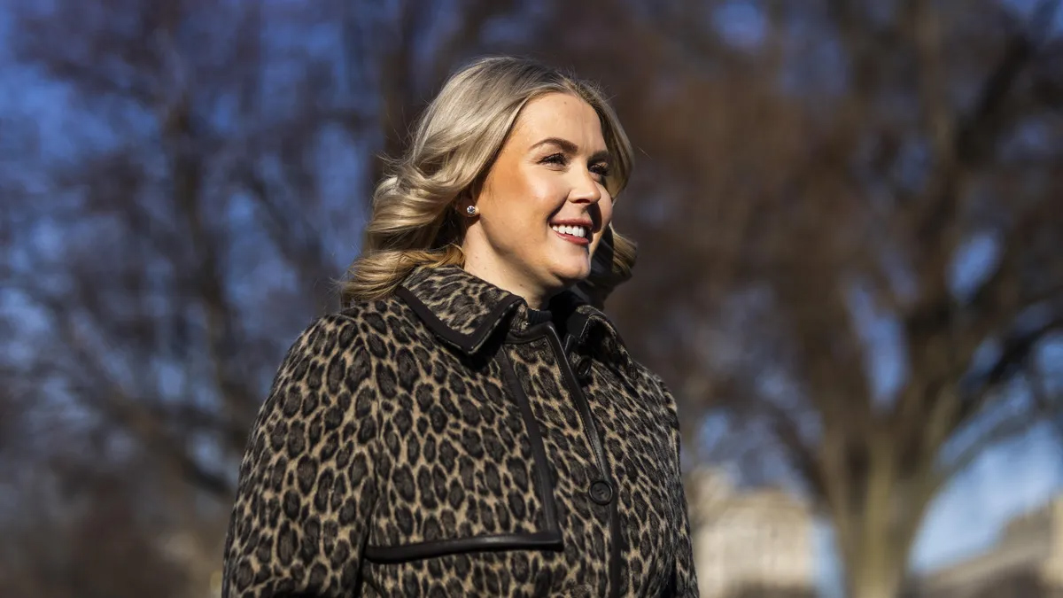 Каролайн Ливит е първата жена на този ключов пост, която