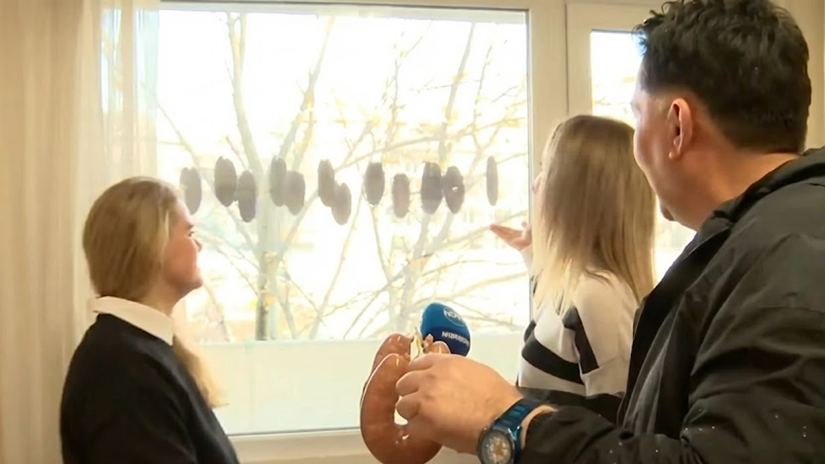 Дани и Люси възраждат българските традиции и пестят пари в