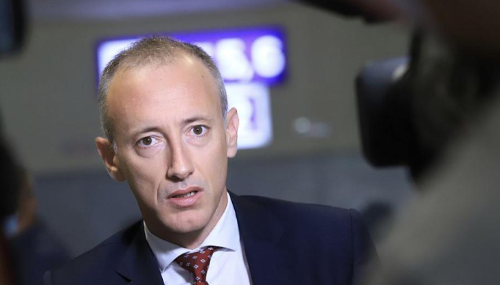 Целта на МОН е интензивното изучаване на чужд език да