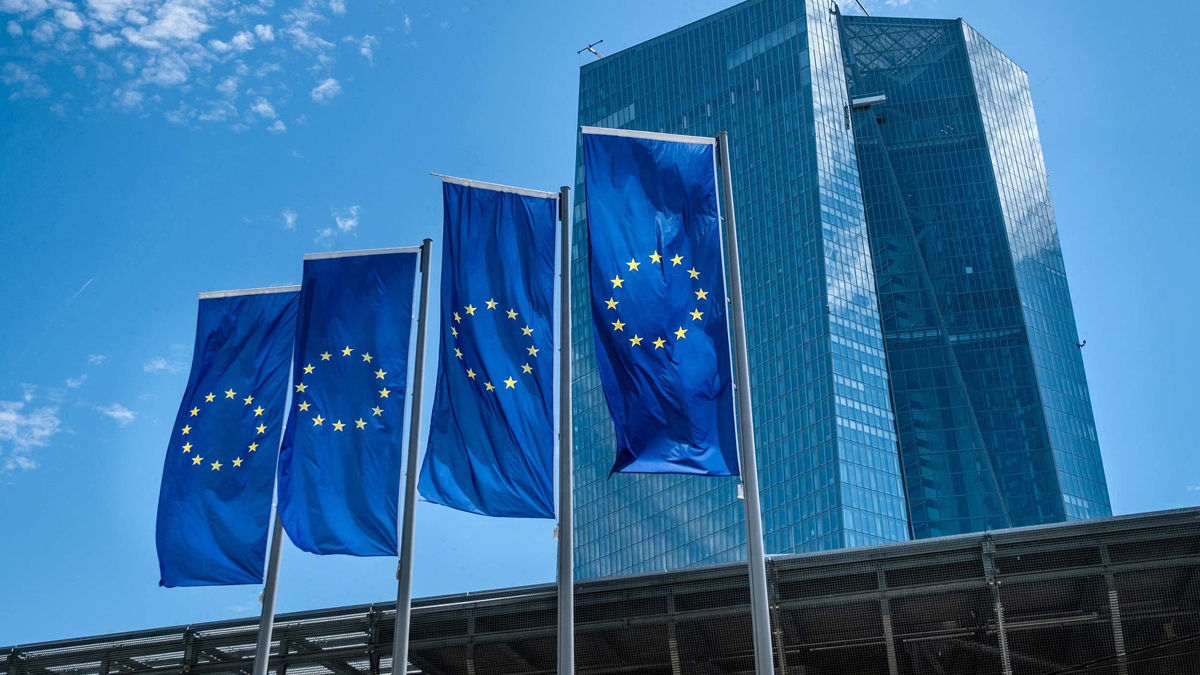 Нови правила за обмен на информация между надзора и банкитеУправителният