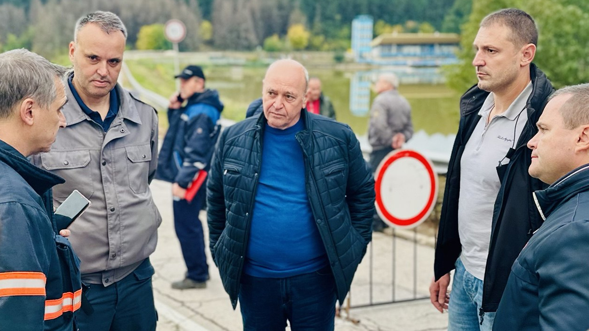 Община Русе подготвя ремонт на 70-годишната дига на ТекетоЯзовир Николово“