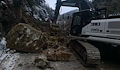 Работи се по разчистването на огромното свлачище край Широка лъка