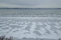 Езерото Балатон замръзна за първи път от десетилетие