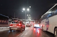 Леден капан превърна булевард "Христо Ботев" в паркинг