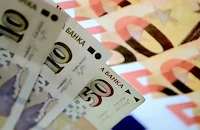 Българите предават по 700 милиона лева на ден в банките
