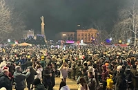 Русе посрещна 2026 година с Владо Михайлов и Дунавско хоро