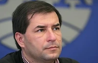 Борислав Цеков: Вярвате ли на "ала-бала" с машините след разкритията за Венецуела?