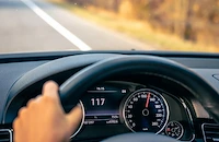 Затвор за шофьори, които карат с 50 километрва над разрешеното във Франция