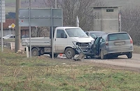 Първи кадри от катастрофата на входа на село Червена вода