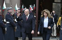 Румен Радев напусна „Дондуков” 2