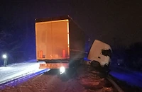 Отвориха прохода Хаинбоаз, след като изтеглиха закъсал ТИР