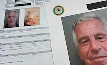 Жертви на Джефри Епстийн осъдиха действията на властите