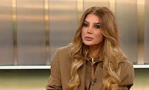 Есил Дюран: Бях на 20, когато протестирах на улицата, сега детето ми излиза на протести