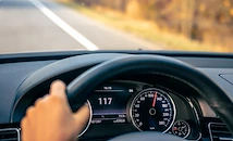 Затвор за шофьори, които карат с 50 километрва над разрешеното във Франция