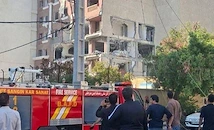 Мощен взрив разруши сграда в Иран