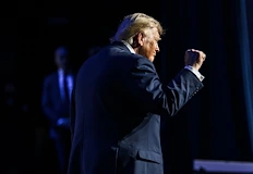 Мнозинството от американците смятат че имиграционните служби са прекрачили границатаПопулярността